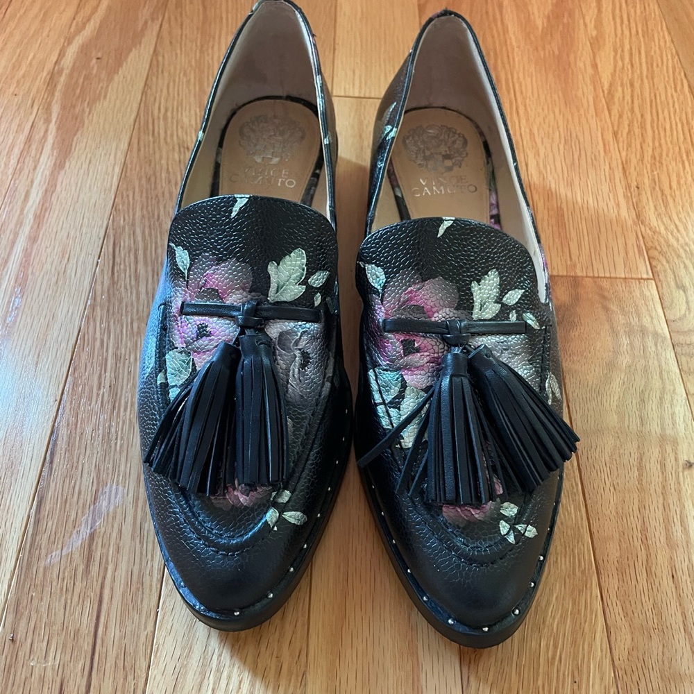 Vince Camuto Floral Tassel Loafers